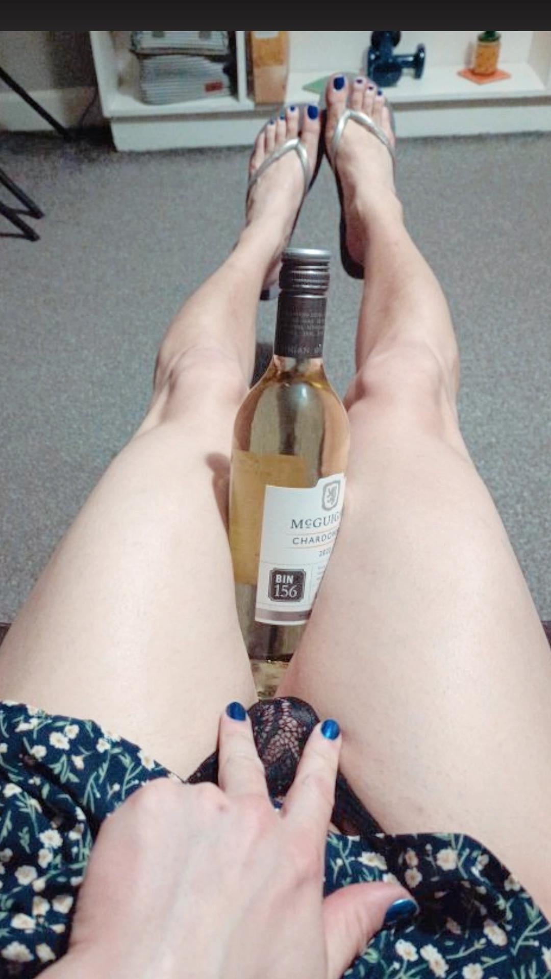 Would you prefer some wine or Trap milk? 133ma2b - transexual woman
