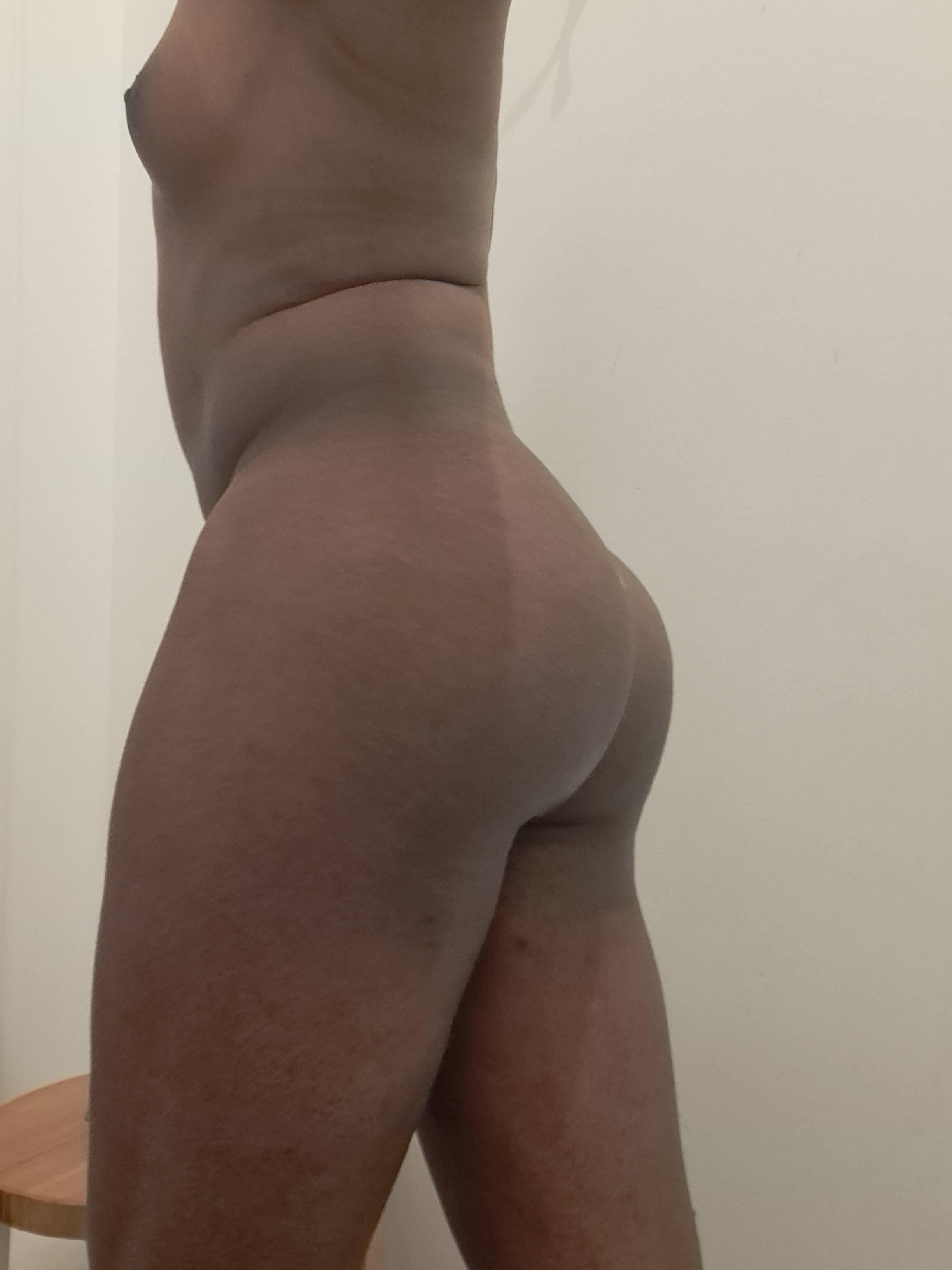 How do you like my ass? 🥰 13ijx4g - transexual woman
